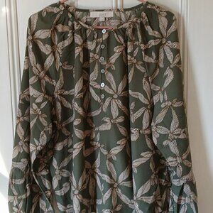 LOFT blouse green with floral pattern like new